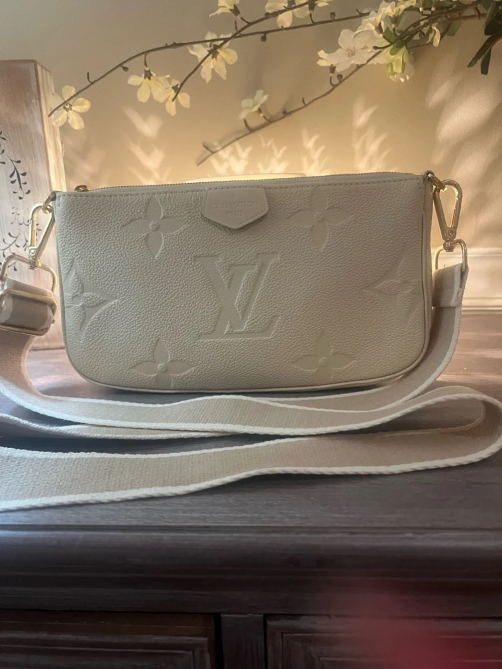Louis Vuitton empreinte Giant Monogram Multi Pochette Large only - Picture 11 of 14